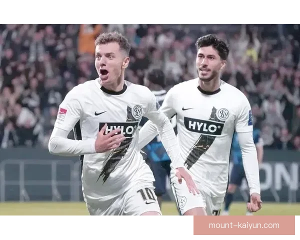 哈兰德进球庆祝动作分析：状态回暖，表现值得关注